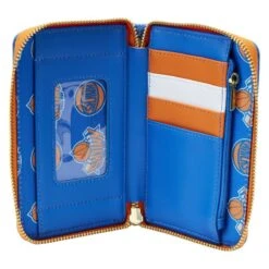 LOUNGEFLY NBA New York Knicks Patch Icons Zip Around Wallet -Loungefly NBAWA0017 LFNBANEWYORKKNICKSPATCHICONSZIPAROUNDWALLET0423INSIDE