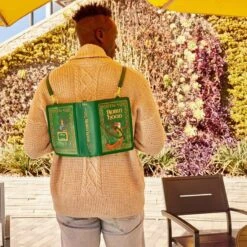 LOUNGEFLY Robin Hood Book Convertible Crossbody Bag -Loungefly WDTB2672 3